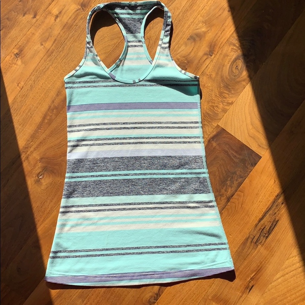 Lululemon cool racerback size 2